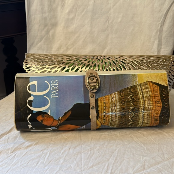 1970 vintage Paris magazine clutch purse - Picture 8 of 8